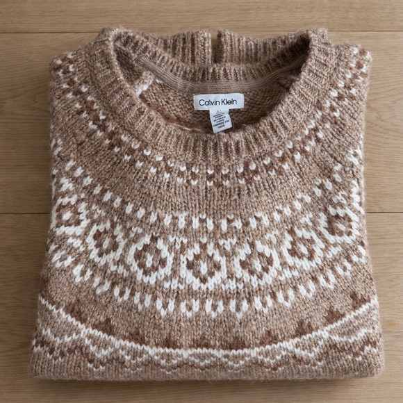 Calvin Klein Sweaters - NWT Calvin Klein Brown, Tan and White Patterned Sweater